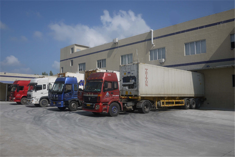 Shipping port
